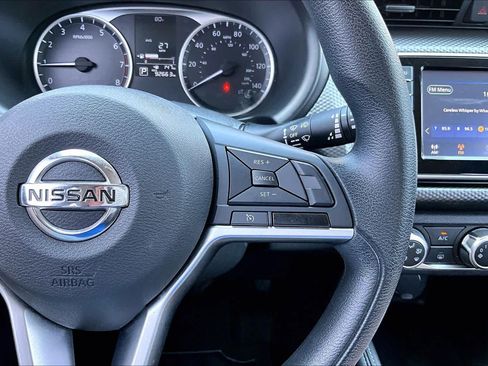 Used 2019 Nissan Kicks S FWD image 24