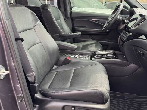 Used 2020 Honda Passport Touring image 12
