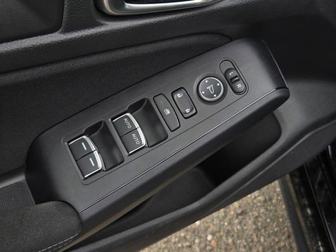 Used 2022 Honda Civic Sport image 10