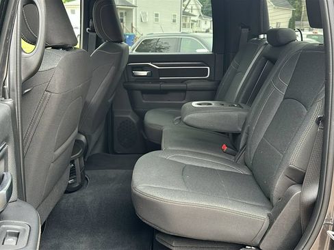 Used 2025 RAM 2500 Big Horn AWD/4WD image 29