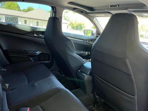 Used 2019 Honda Civic Si image 18