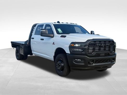 New 2026 RAM 3500 Tradesman AWD/4WD image 27