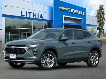 New 2026 Chevrolet Trax LT w/ Driver Confidence Package