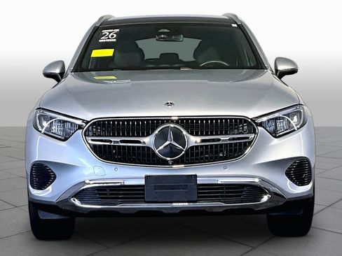 Used 2026 Mercedes-Benz GLC 300 4MATIC image 4
