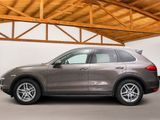 Used 2013 Porsche Cayenne image 2