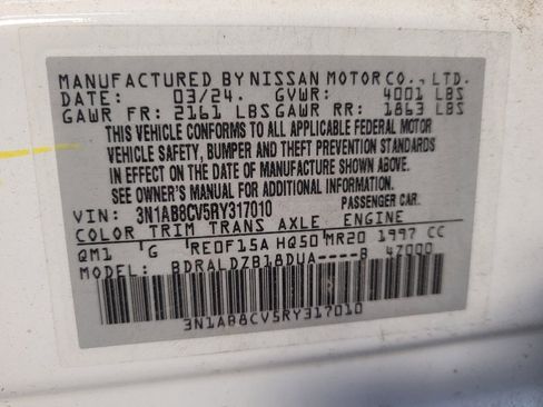 Used 2024 Nissan Sentra SV FWD image 33