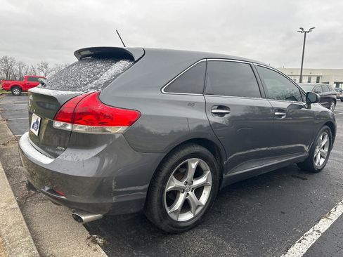 Used 2009 Toyota Venza AWD V6 w/ Premium Pkg #2 image 11