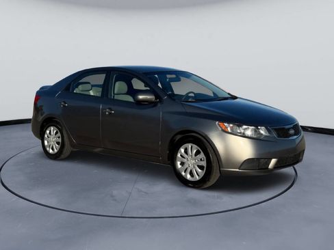 Used 2012 Kia Forte EX image 4