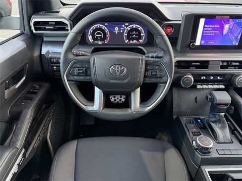 Used 2025 Toyota Tacoma TRD Sport image 25