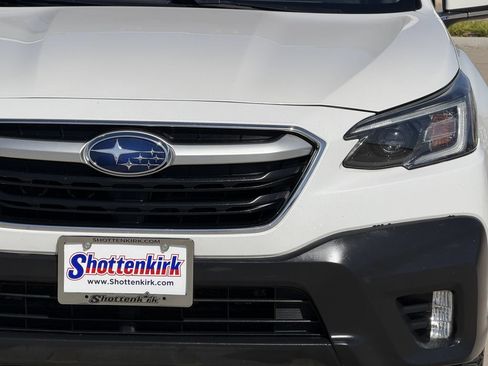 Used 2020 Subaru Outback Premium w/ Popular Package #1 AWD/4WD image 12