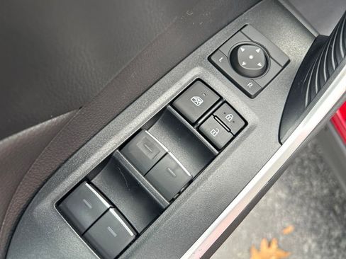 New 2025 Toyota RAV4 XLE image 19