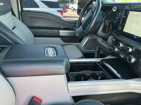 Used 2023 Ford F350 Limited w/ FX4 Off-Road Package AWD/4WD image 28