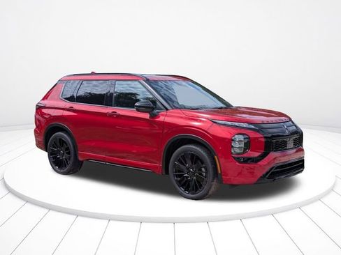 New 2026 Mitsubishi Outlander SEL Black Edition FWD image 2