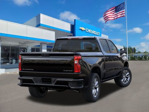 New 2026 Chevrolet Silverado 1500 Custom image 4