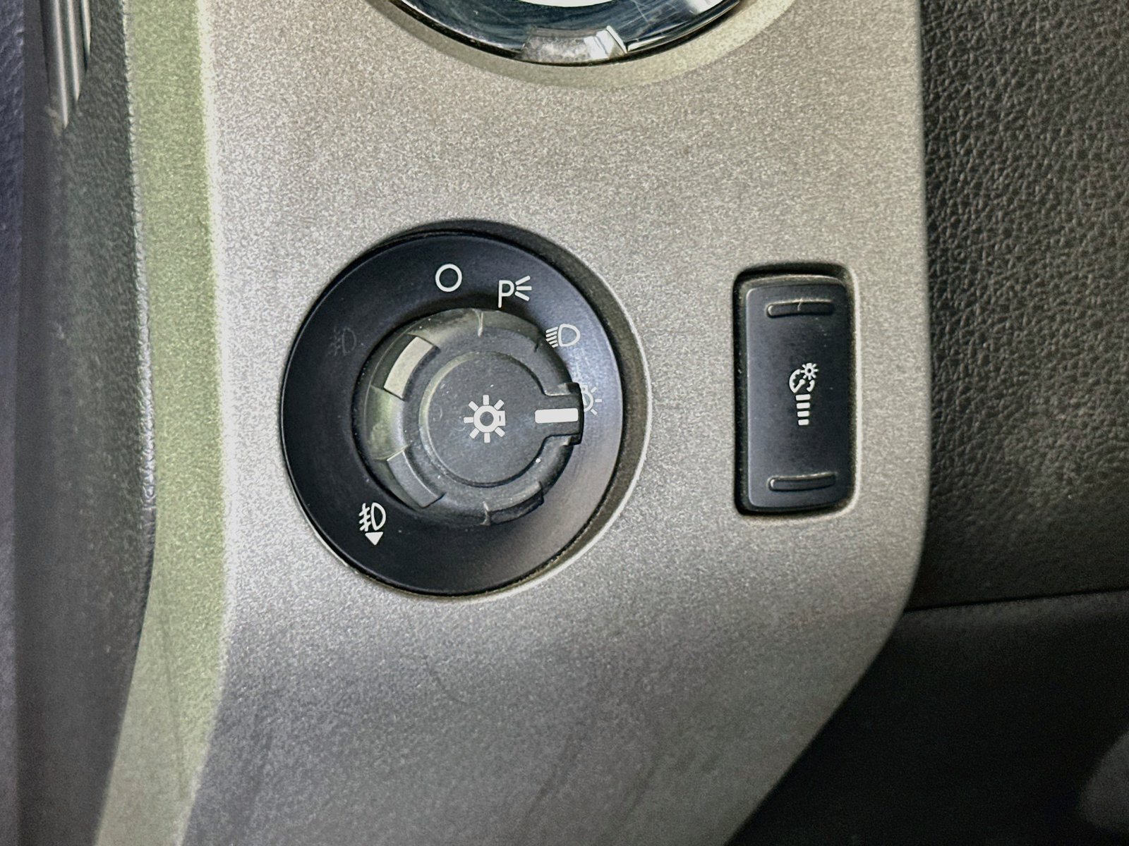 Used 2012 Ford F350 Lariat w/ Lariat Ultimate Pkg AWD/4WD image 10