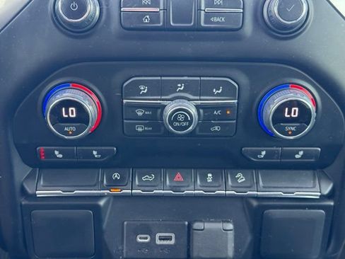 Used 2022 Chevrolet Silverado 1500 LT Trail Boss w/ Bed Protection Package AWD/4WD image 25