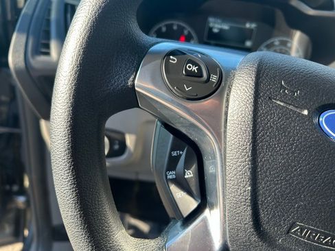 Certified 2023 Ford Transit Connect XL image 18