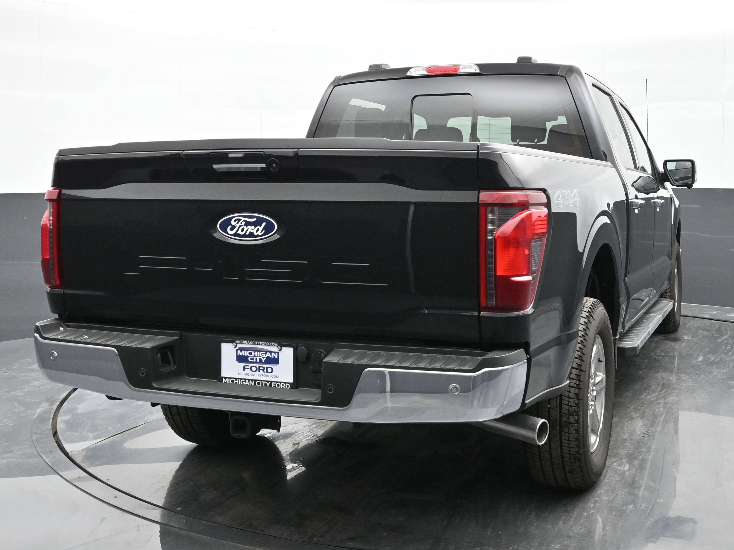 Used 2024 Ford F150 XLT w/ Equipment Group 302A MID AWD/4WD image 7