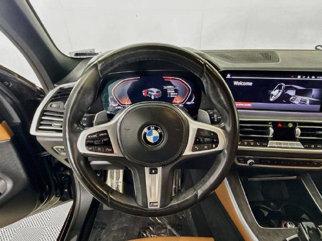 Used 2019 BMW X5 xDrive50i w/ M Sport Package AWD/4WD image 11