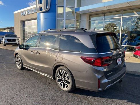 New 2026 Honda Odyssey Elite image 3
