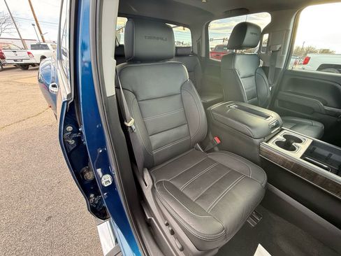 Used 2015 GMC Sierra 3500 Denali w/ Duramax Plus Package image 29