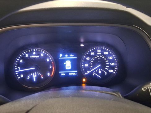 Used 2020 Hyundai Tucson Value FWD image 15