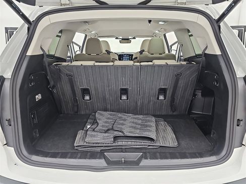 Used 2023 Subaru Ascent Premium w/ Convenience Package image 15