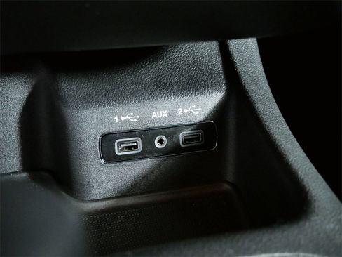 Used 2018 Dodge Durango GT w/ Premium Group image 24