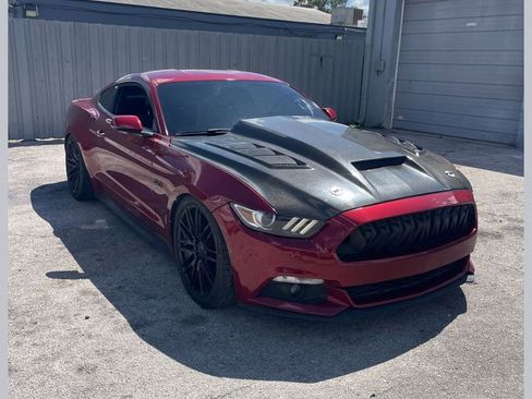 Used 2015 Ford Mustang GT Premium RWD image 1