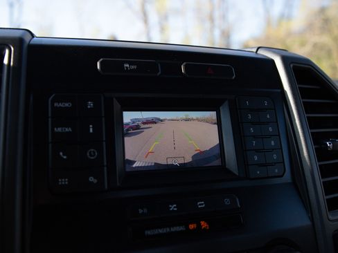 Used 2021 Ford F250 XL w/ Power Equipment Group RWD image 29