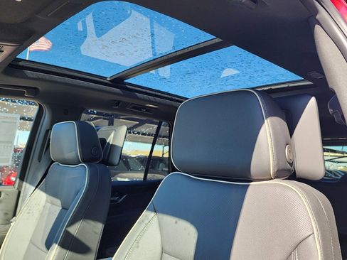 New 2026 GMC Yukon Elevation w/ Elevation Premium Package image 16