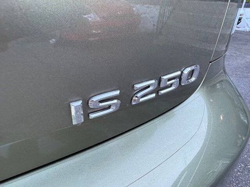 Used 2008 Lexus IS 250 w/ Premium Pkg RWD image 6