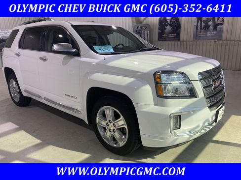 Used 2017 GMC Terrain Denali AWD/4WD image 1