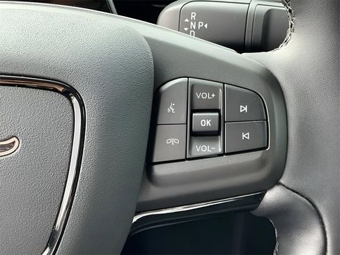 Used 2025 Ford Mustang Mach-E Select image 34