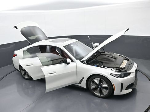 Used 2023 BMW i4 eDrive40 w/ Premium Package RWD image 37