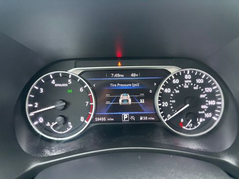 Used 2024 Nissan Sentra SV FWD image 24
