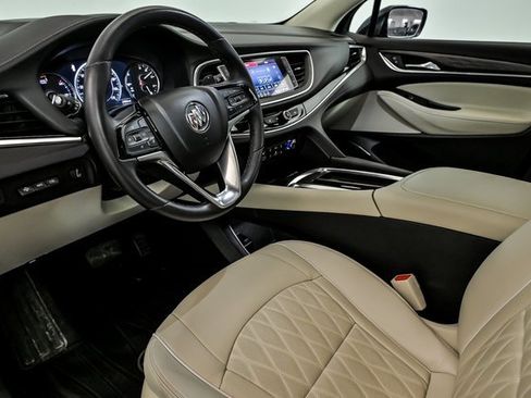 Used 2023 Buick Enclave Avenir w/ Avenir Technology Package image 11