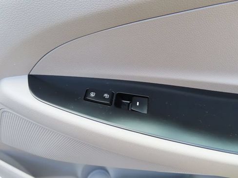 Used 2019 Hyundai Tucson Value FWD image 36