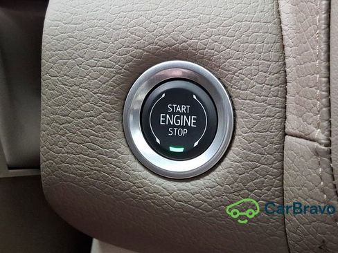 Used 2024 GMC Yukon Denali w/ Denali Reserve Package AWD/4WD image 29
