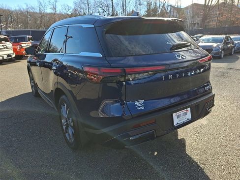 Certified 2025 INFINITI QX60 Luxe image 5