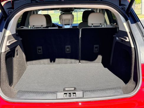 Used 2021 Lincoln Corsair Reserve w/ Equipment Group 201A image 12