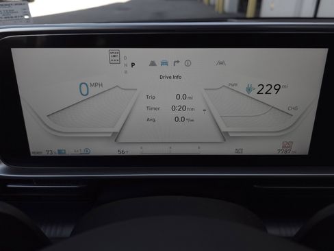 Used 2025 Hyundai Ioniq 6 Limited image 29