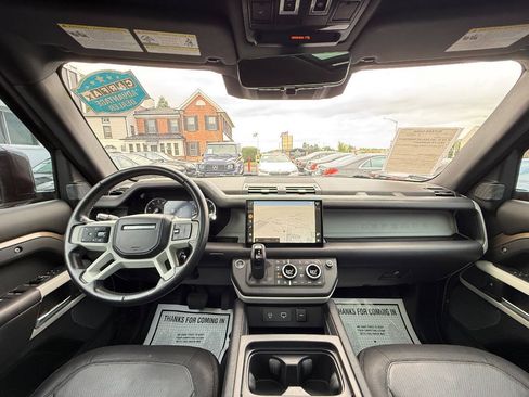 Used 2022 Land Rover Defender 110 X-Dynamic HSE AWD/4WD image 32