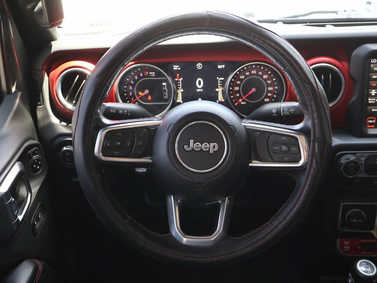 Used 2020 Jeep Gladiator Rubicon AWD/4WD image 12