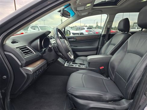 Used 2018 Subaru Outback 2.5i Limited w/ Popular Package #2 image 8
