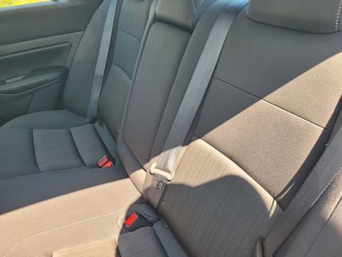 Certified 2025 Nissan Altima 2.5 S FWD image 15