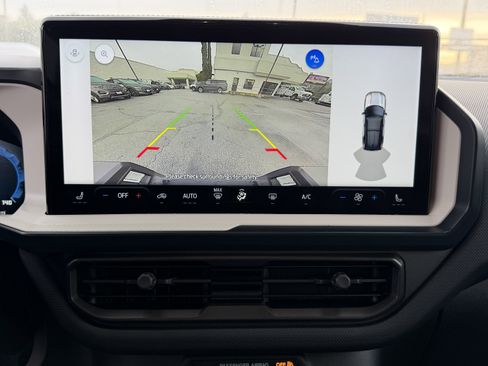 Used 2025 Ford Bronco Sport Heritage w/ Convenience Package image 21