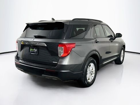 Used 2020 Ford Explorer XLT w/ Equipment Group 202A RWD image 9