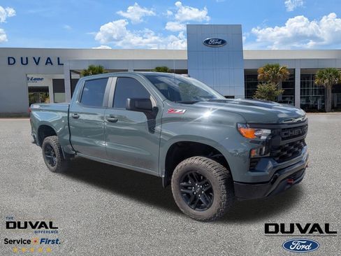 Used 2025 Chevrolet Silverado 1500 Custom Trail Boss image 1