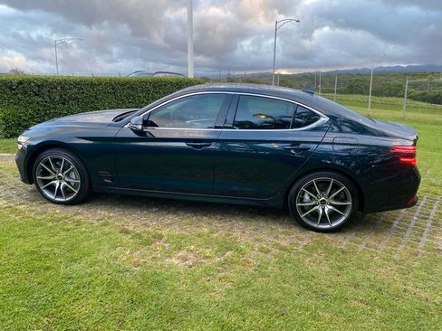 Used 2025 Genesis G70 2.5T RWD image 4